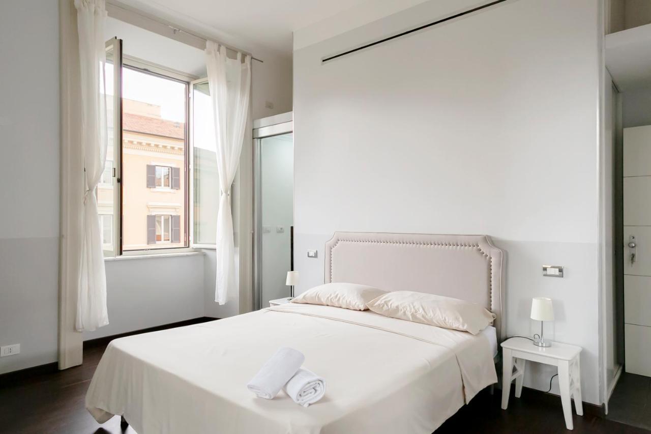 Dm69 - Termini Monti Crossroads Hotel Róma Kültér fotó