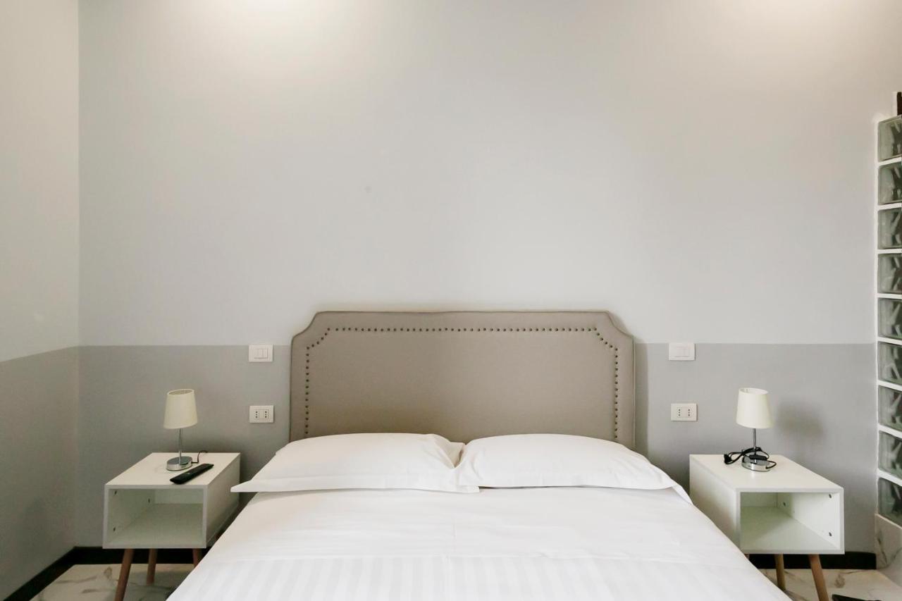 Dm69 - Termini Monti Crossroads Hotel Róma Kültér fotó